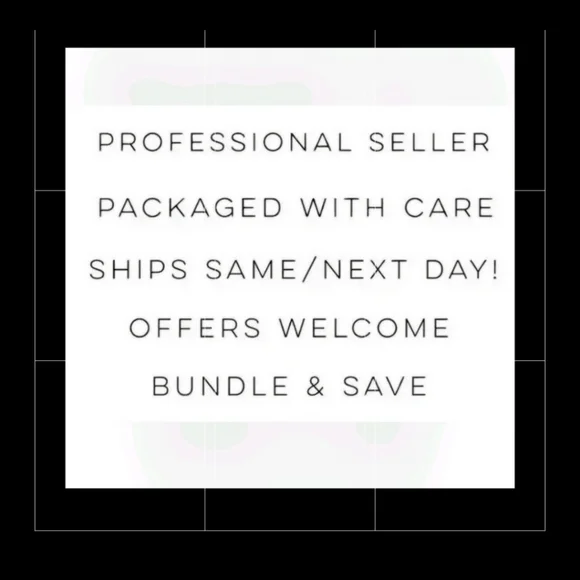 Michael Kors NWT Gray Relaxed Cut Out Short Sleeve Tee - Picture 8 of 8